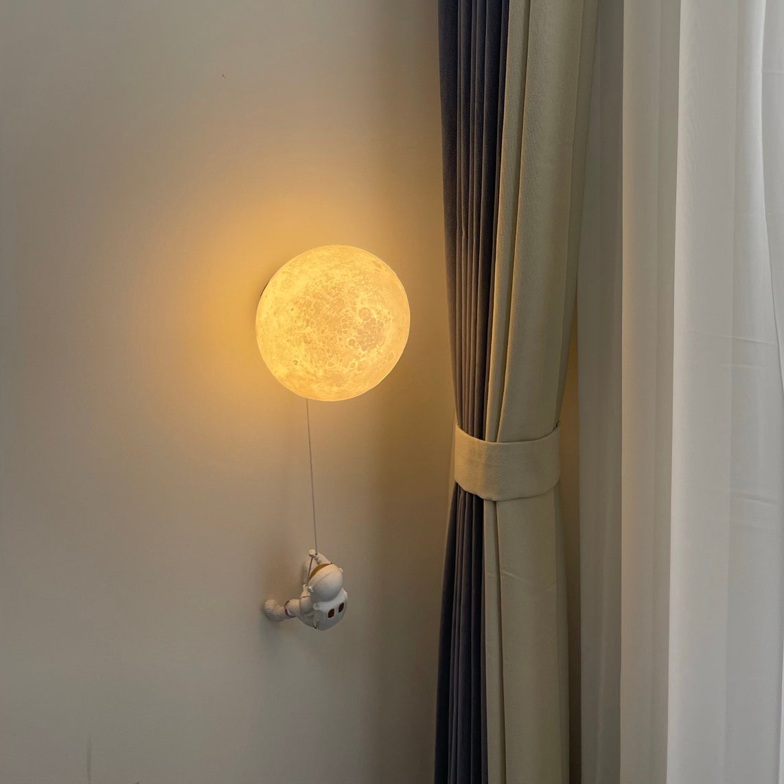ASTRAL NOCTURNE WALL SCONCE
