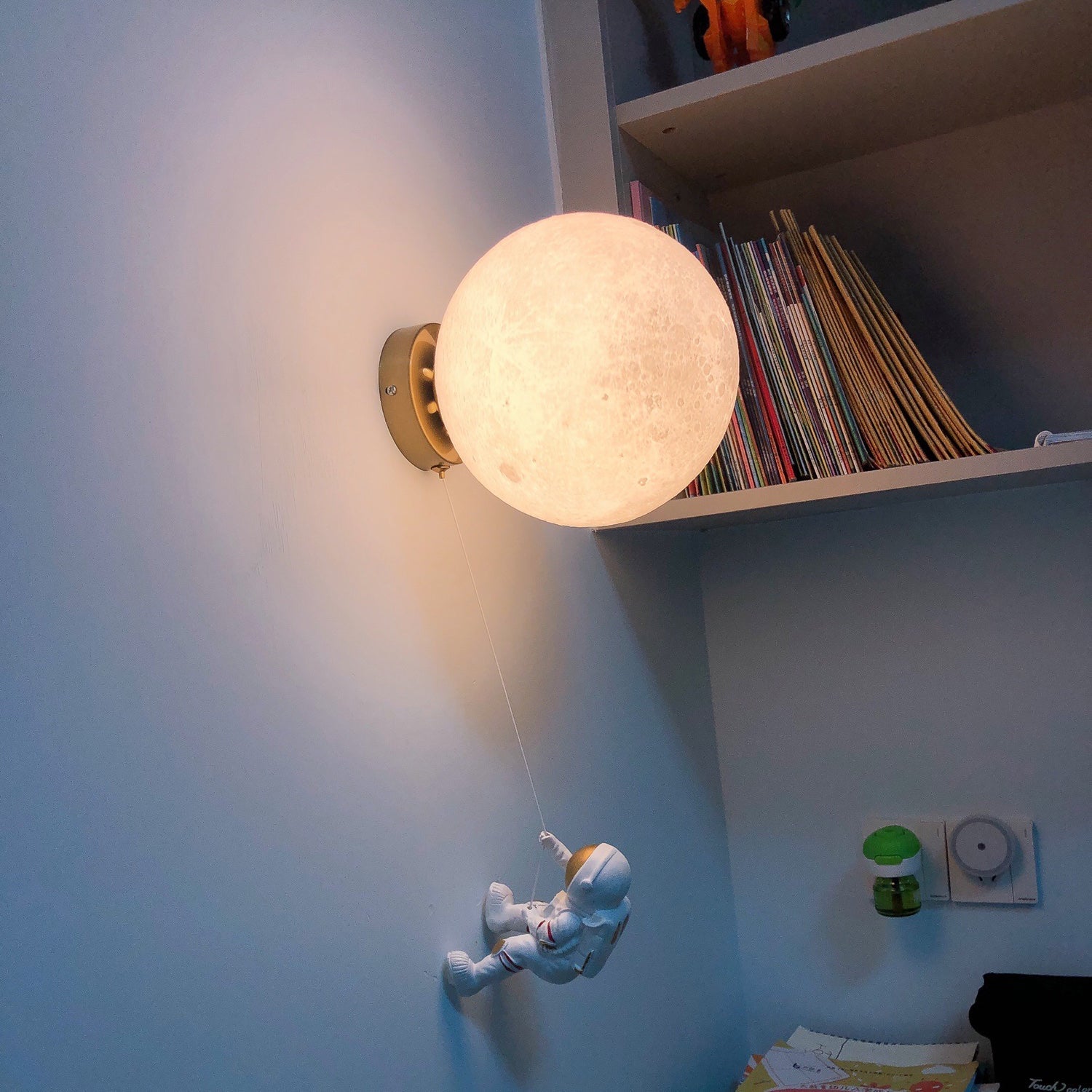 ASTRAL NOCTURNE WALL SCONCE