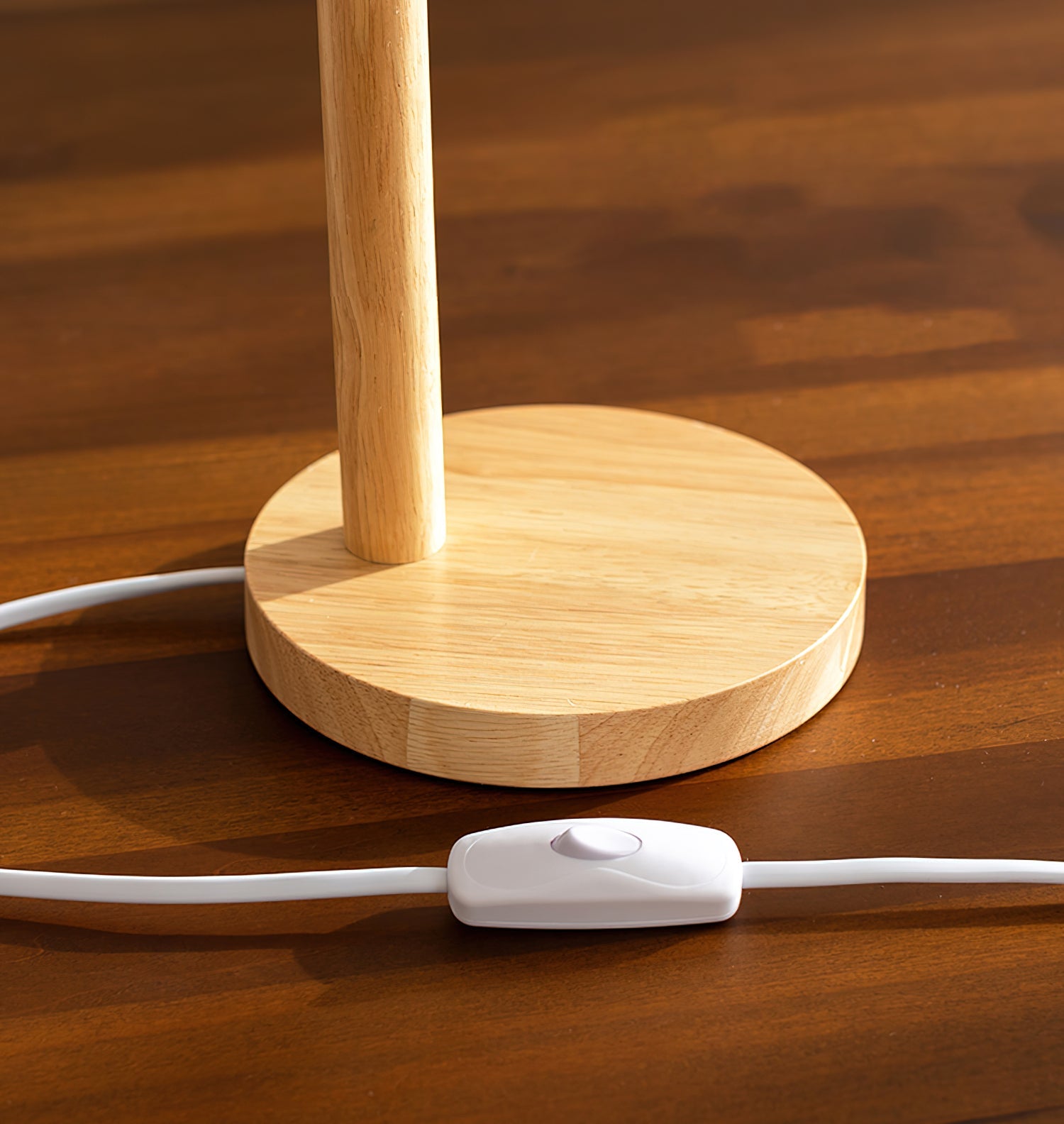 FENWICK TIMBER LUMINAIRE
