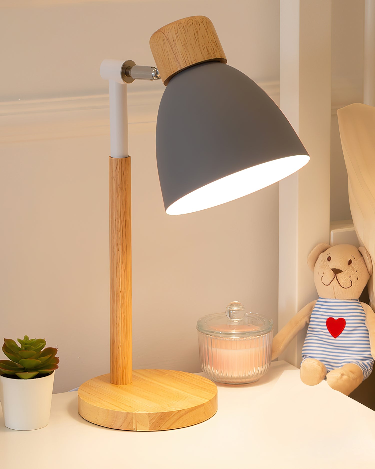 FENWICK TIMBER LUMINAIRE