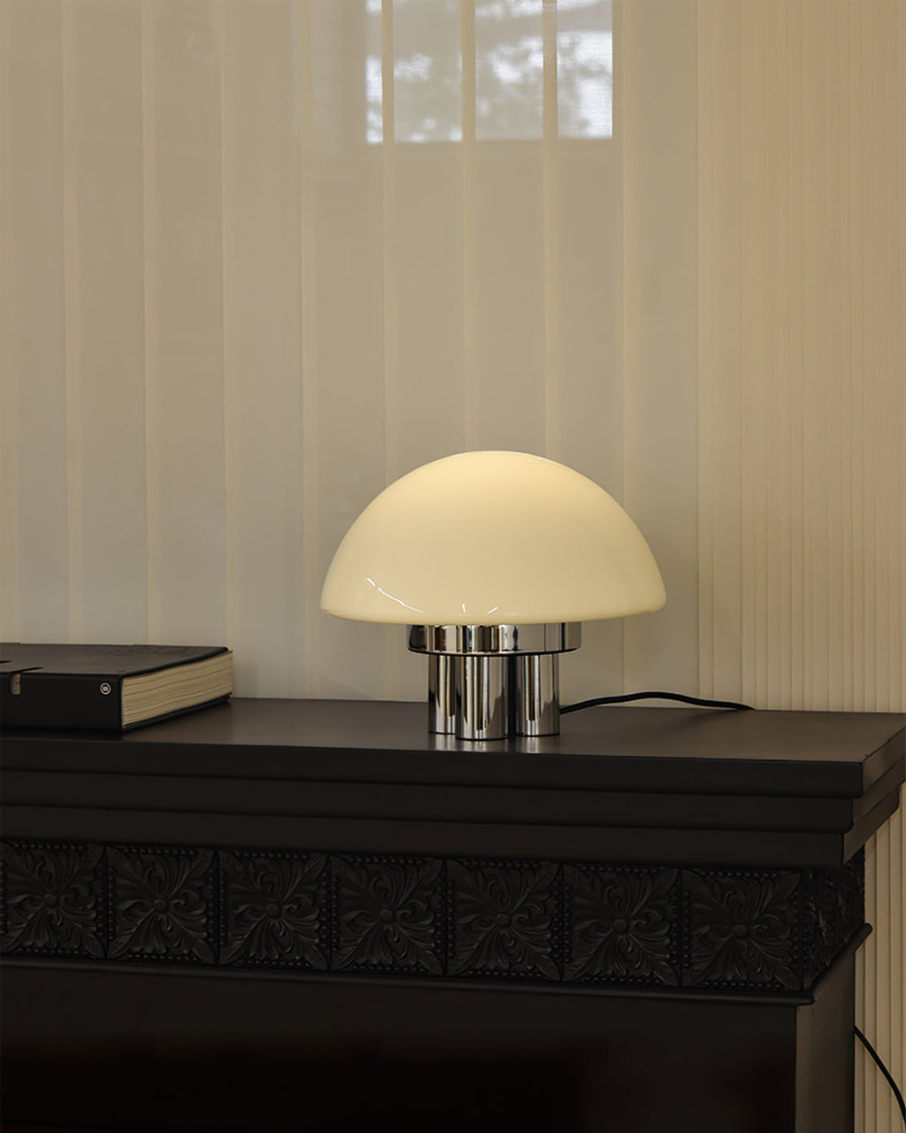 CHERINGTON FLORAL INLAY TABLE ILLUMINATOR