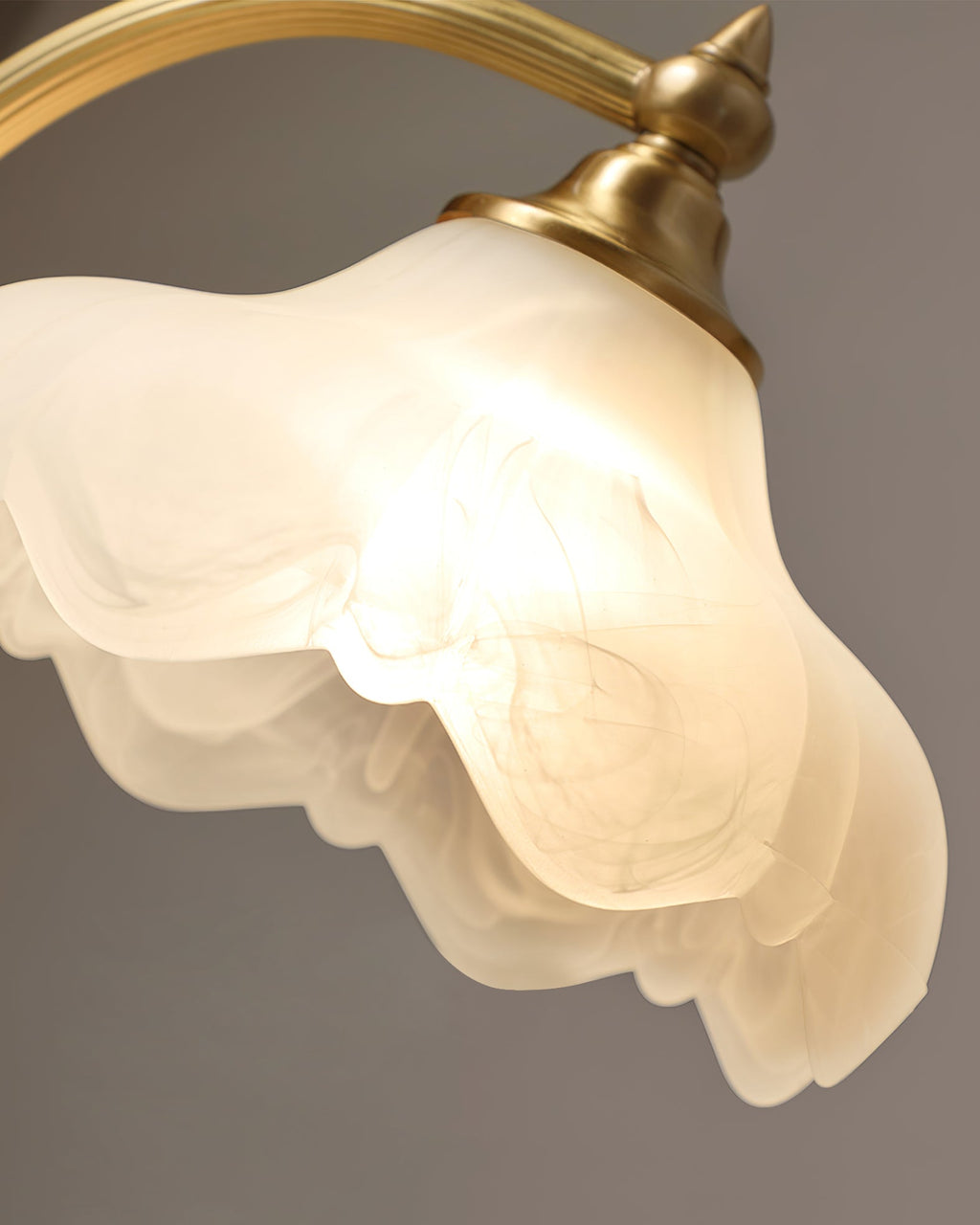 CHARLESTON BLOOMING PETAL ILLUMINATOR