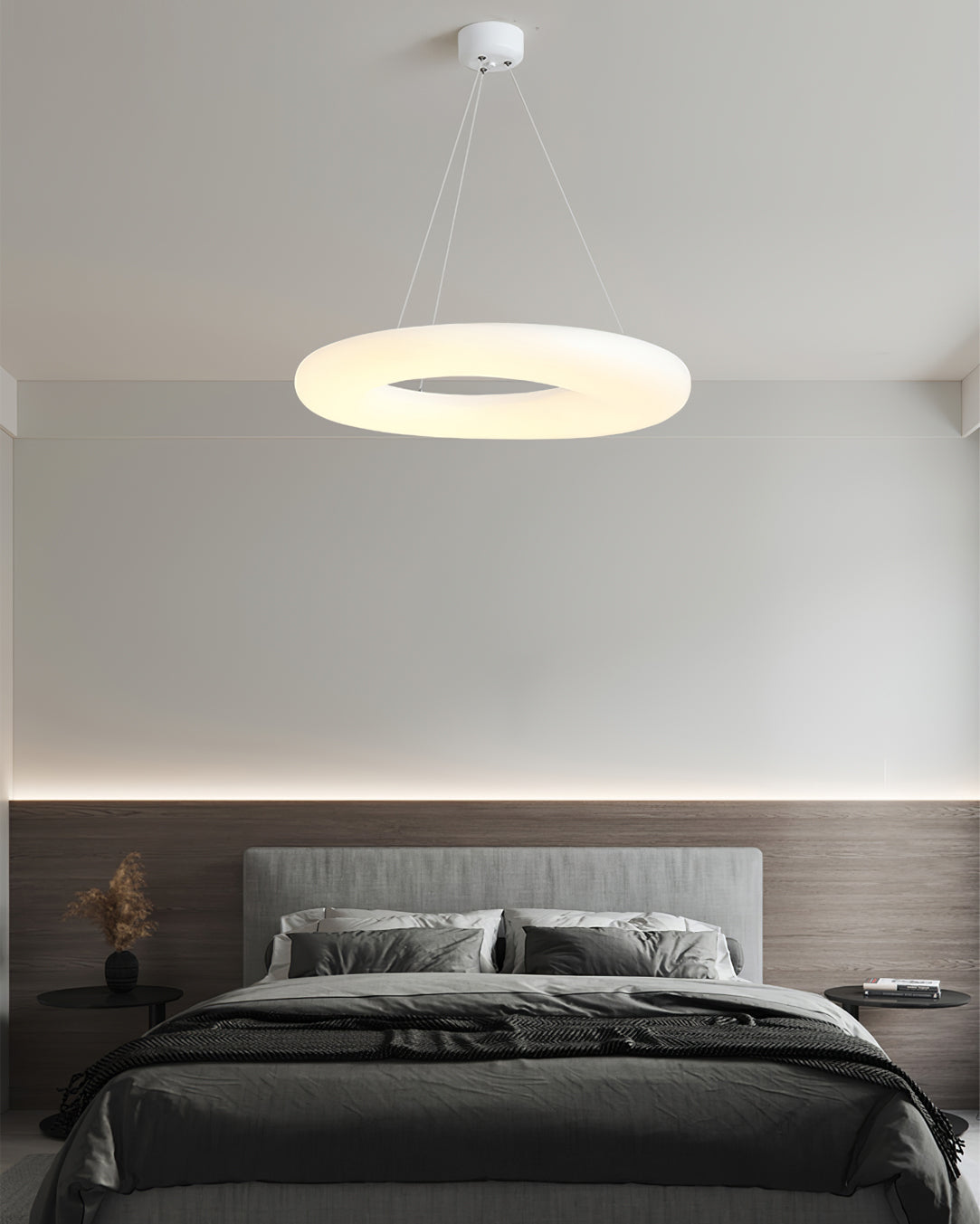 FENWICK HANGING GLASS ILLUMINATOR