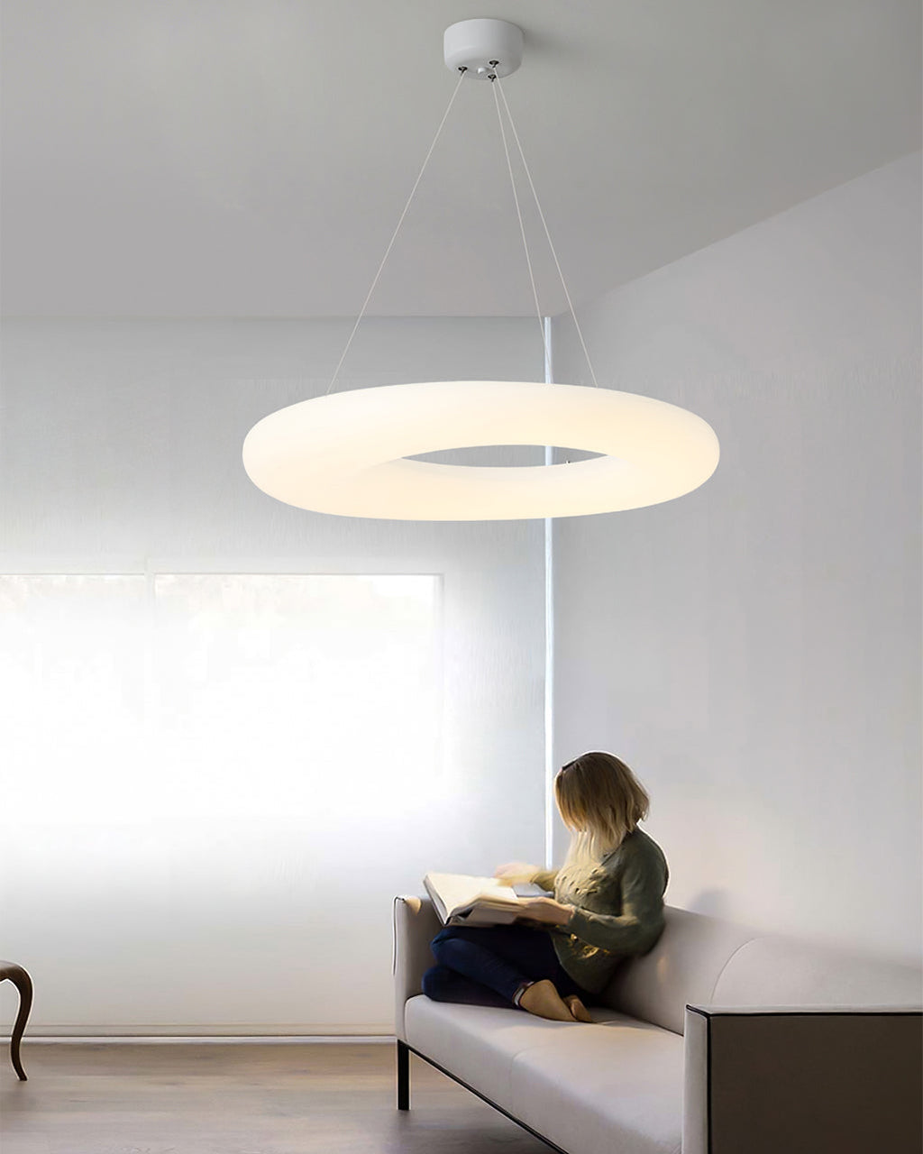 FENWICK HANGING GLASS ILLUMINATOR