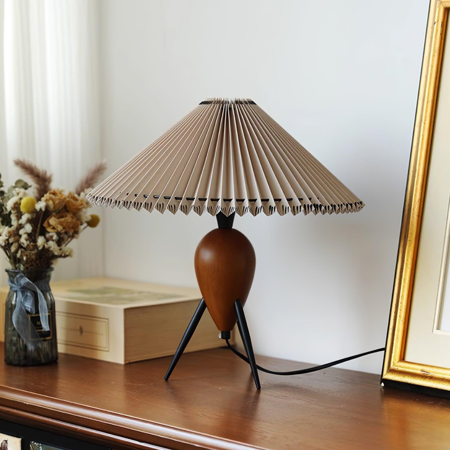 FENWICK MID-CENTURY GLASS TABLE LAMP