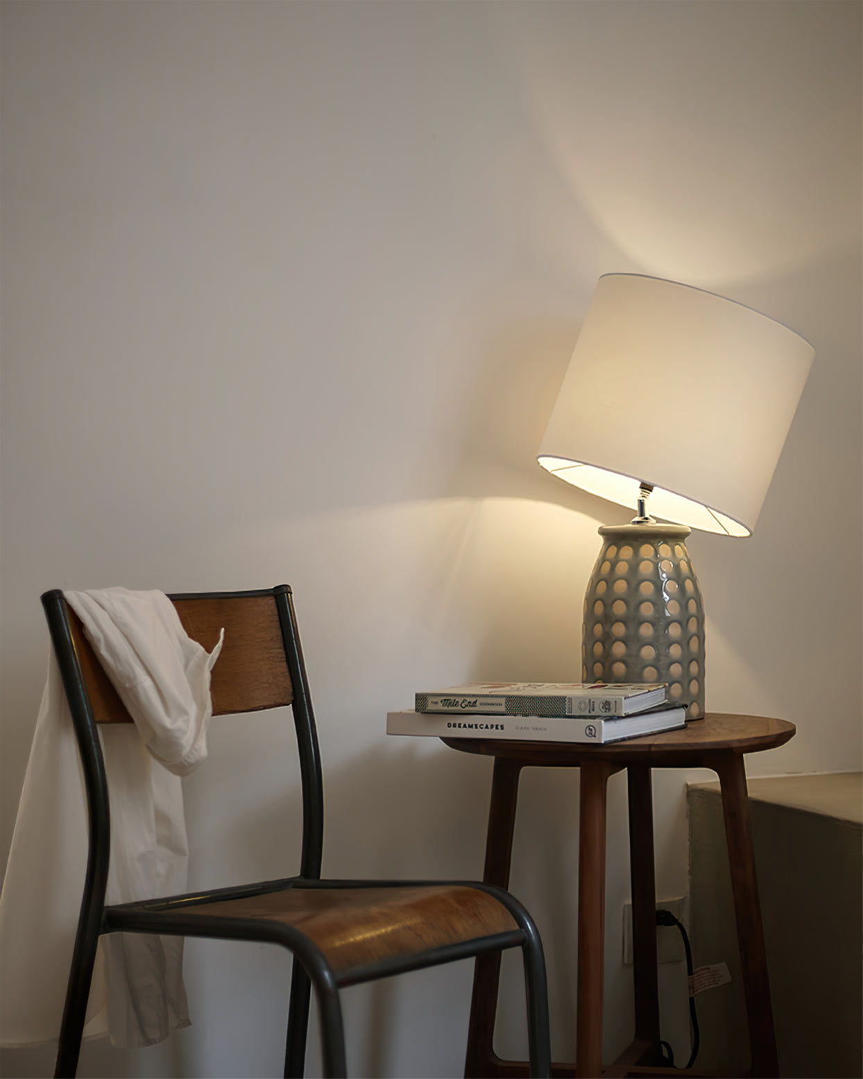 CAMBRIDGE ORIENTAL INLAY TABLE LANTERN