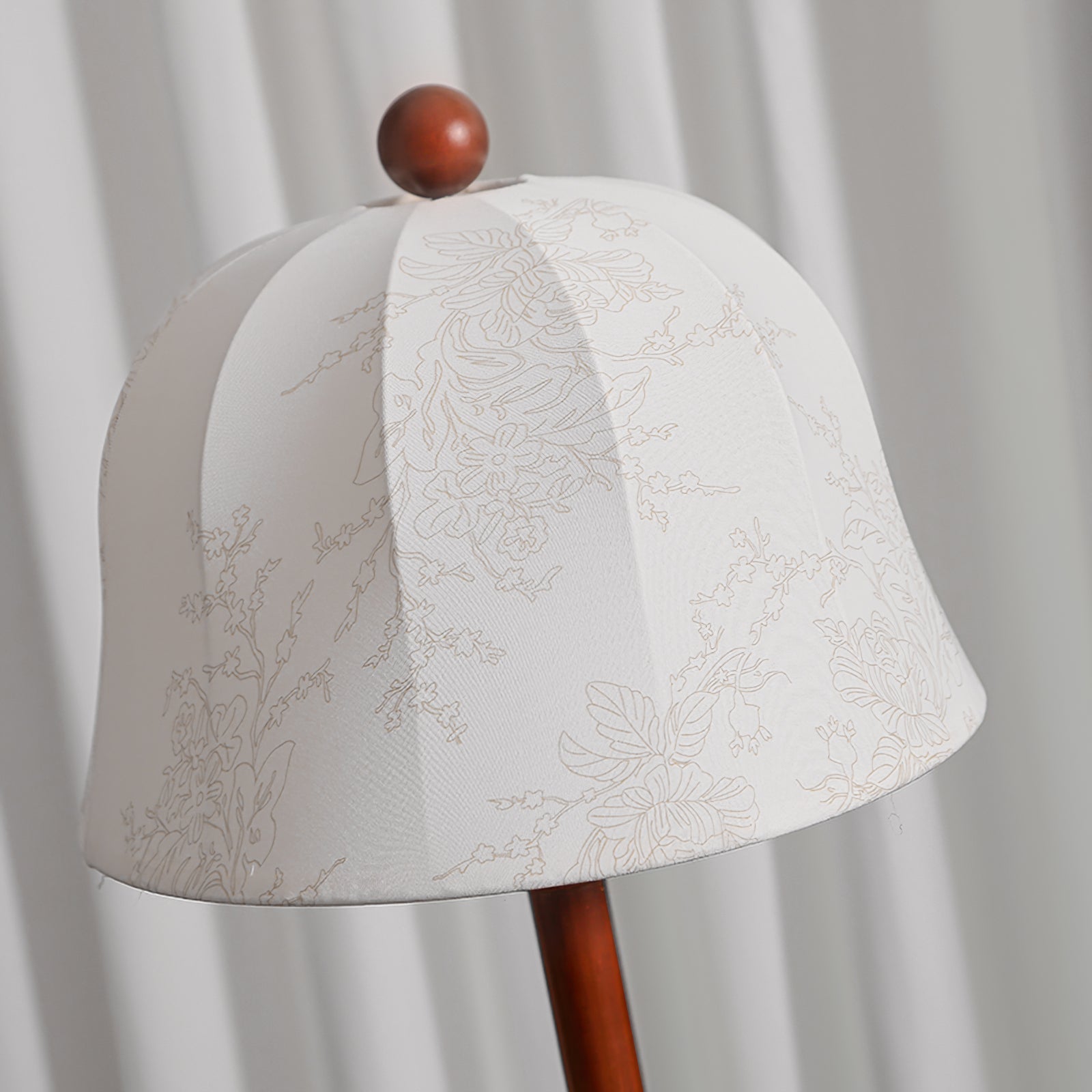 Farnsworth Heritage Illumination Lamp