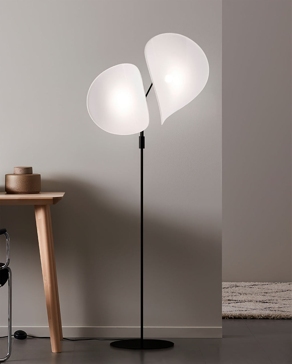 FENWICK TAPERED SILHOUETTE FLOOR LIGHT