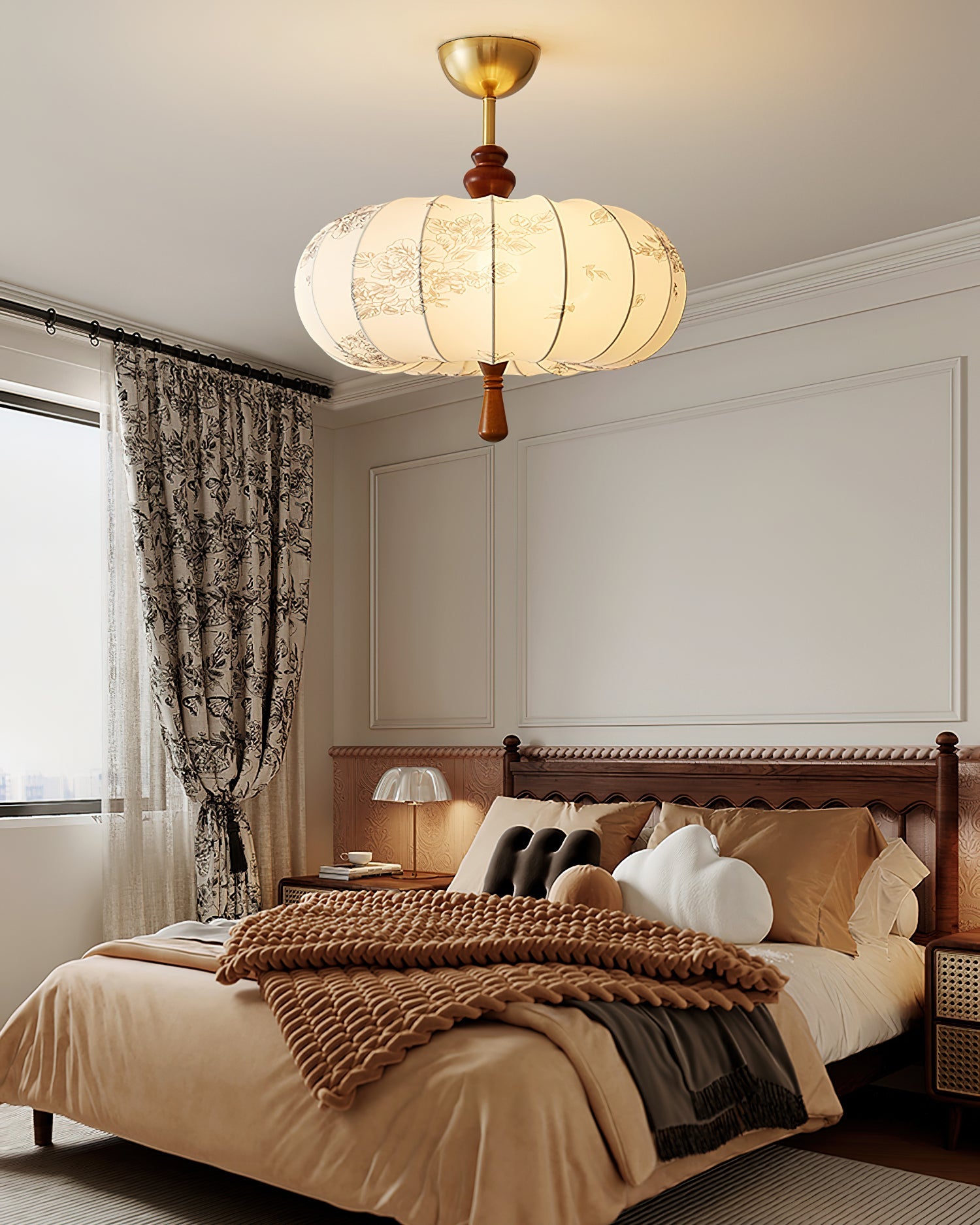 THISTLEWOOD FOLIAGE HANGING LANTERN