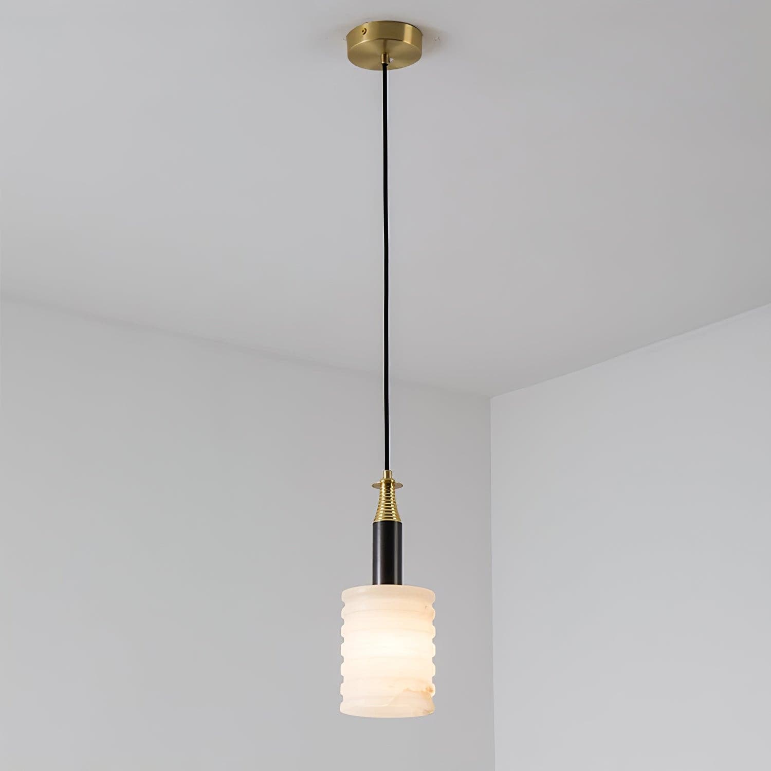 WINCHESTER IVORY GLOW HANGING LANTERN