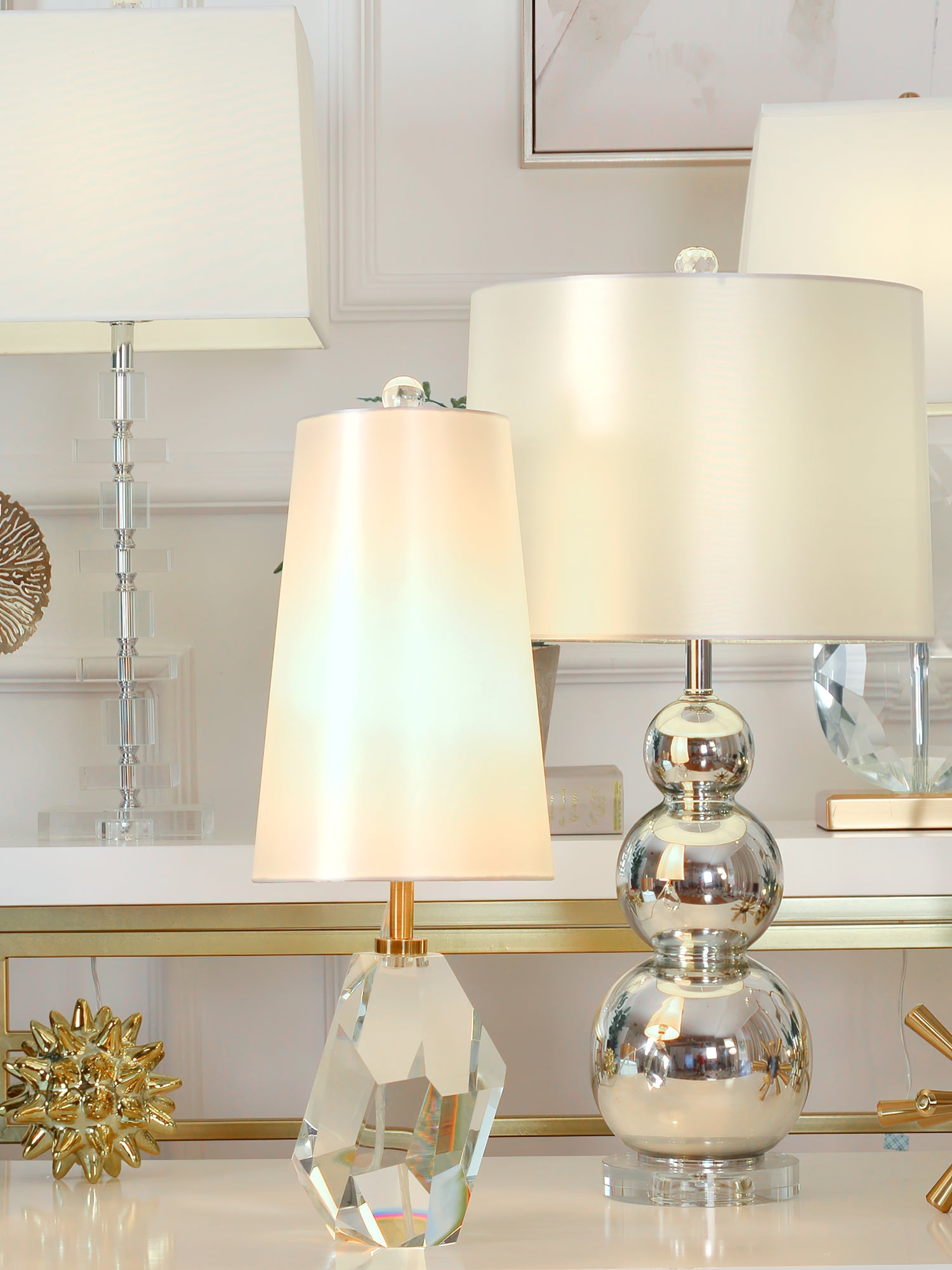 WINTHROP CRESCENT RADIANCE LAMP