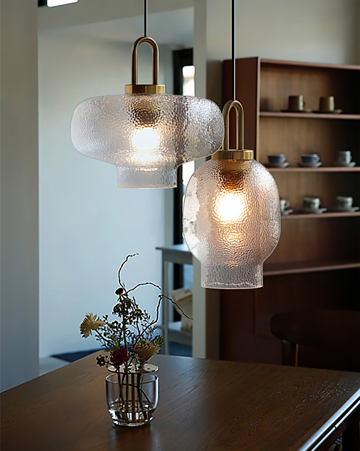 WINTHROP HANGING GLASS ILLUMINATOR