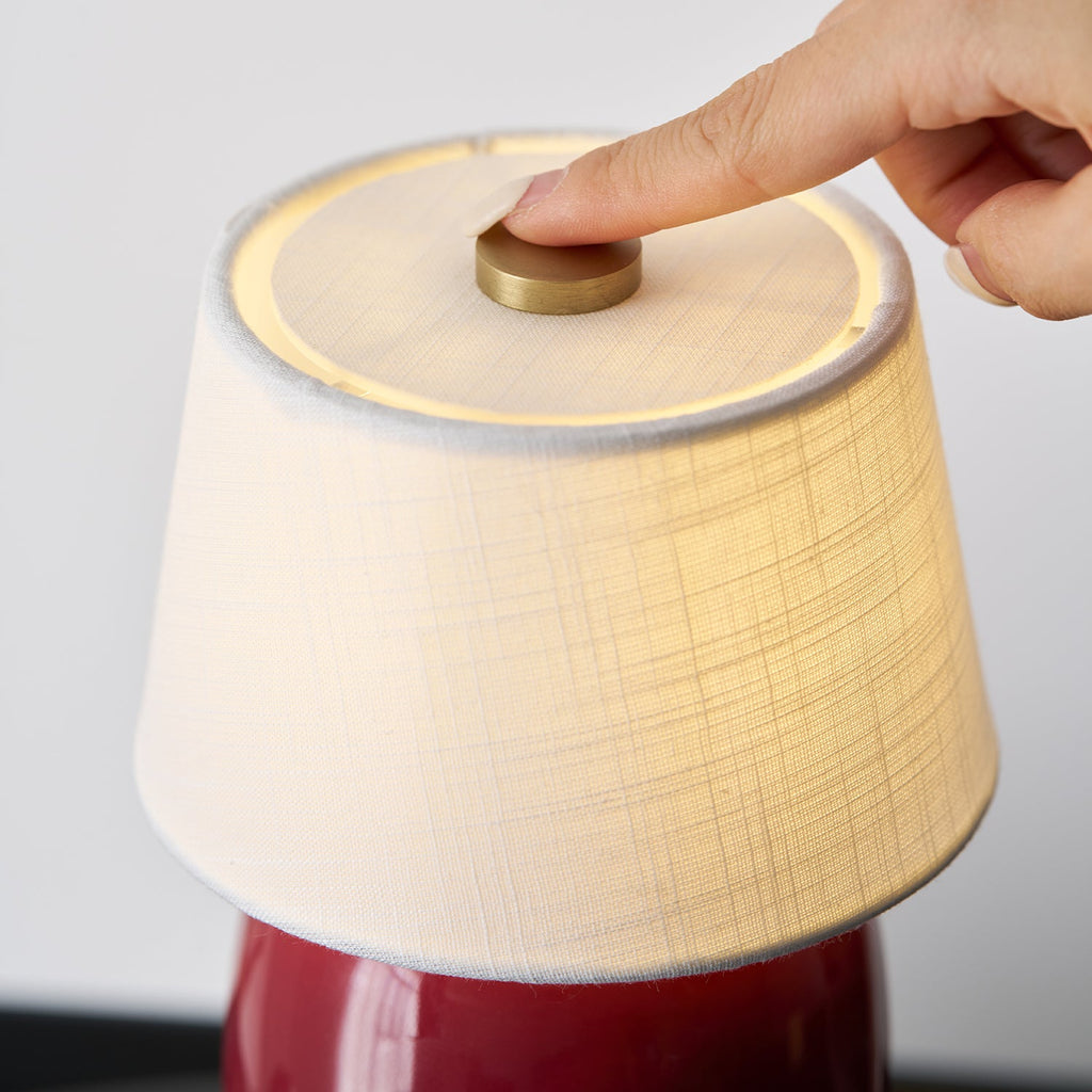 BRIDGEMAN IVORY HUE TABLE LANTERN