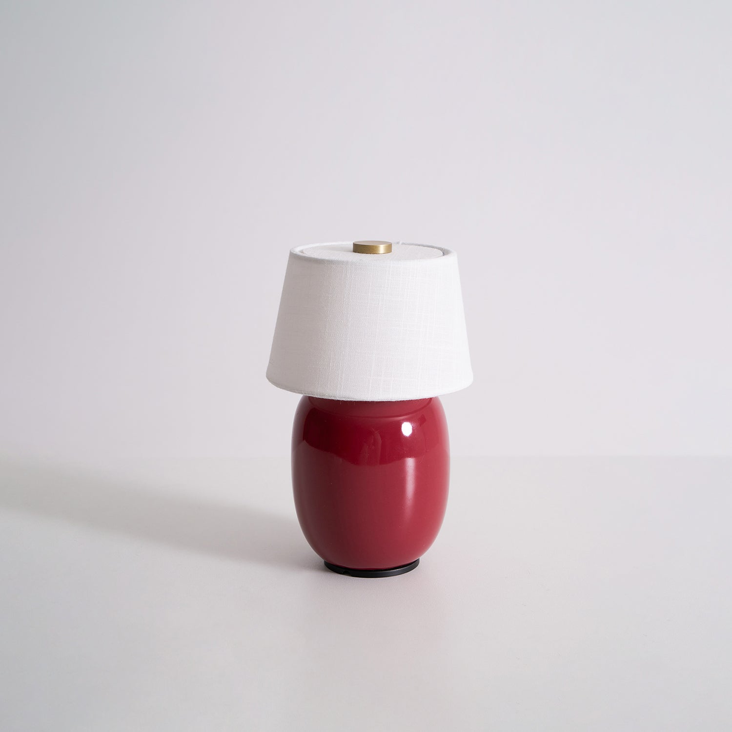 BRIDGEMAN IVORY HUE TABLE LANTERN