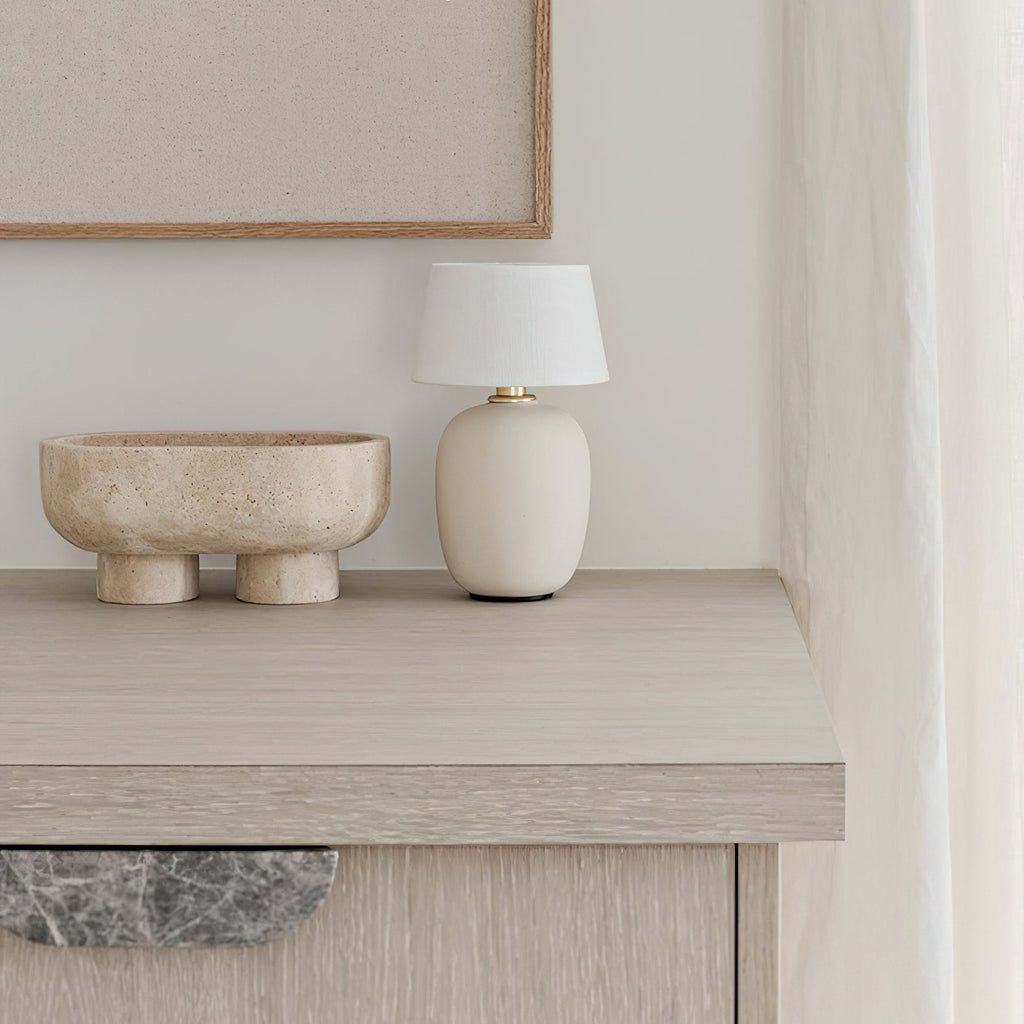 BRIDGEMAN IVORY HUE TABLE LANTERN