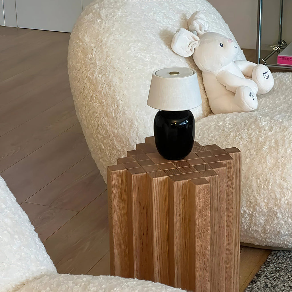BRIDGEMAN IVORY HUE TABLE LANTERN