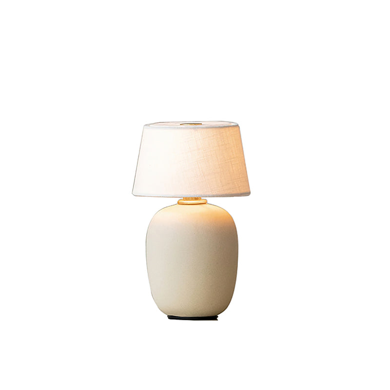 BRIDGEMAN IVORY HUE TABLE LANTERN