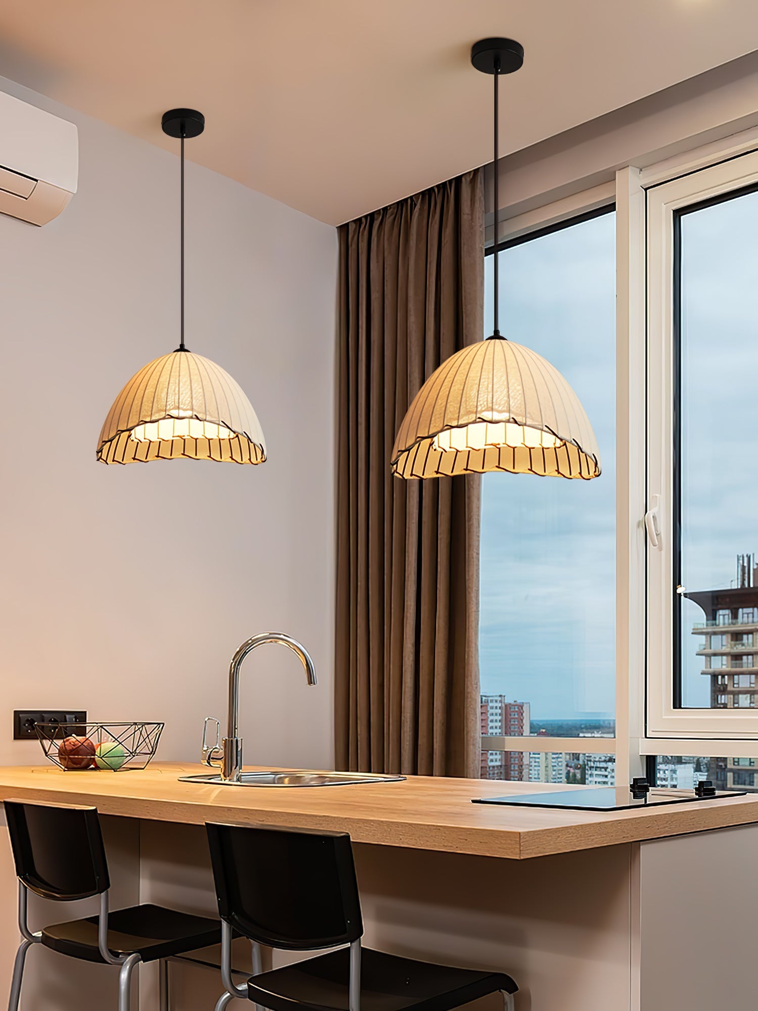RAVENSCROFT CRYSTAL DROPLET PENDANT LIGHT