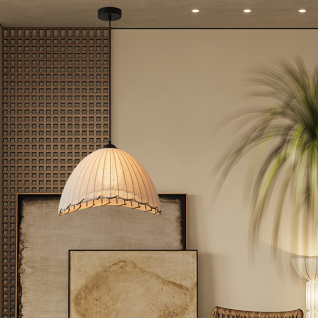 RAVENSCROFT CRYSTAL DROPLET PENDANT LIGHT