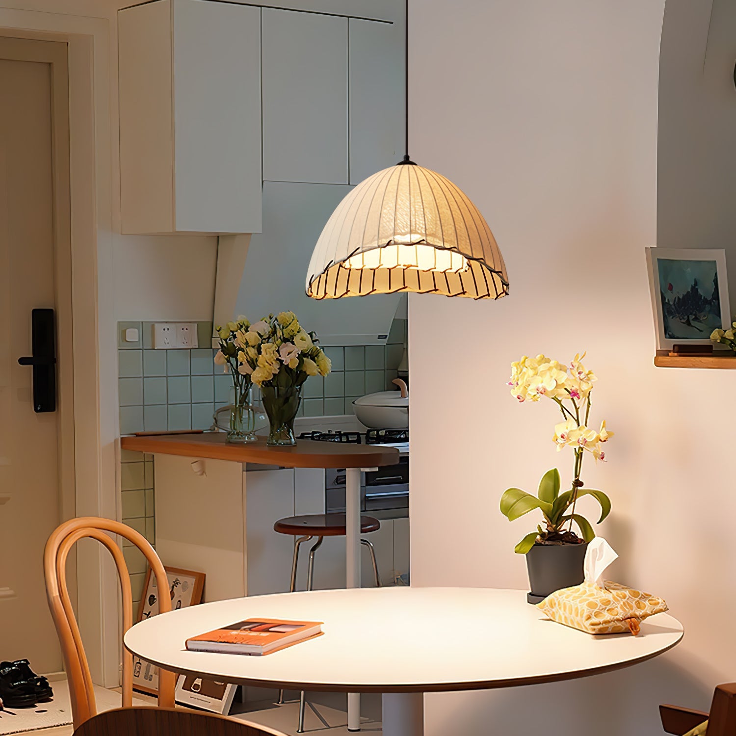 RAVENSCROFT CRYSTAL DROPLET PENDANT LIGHT