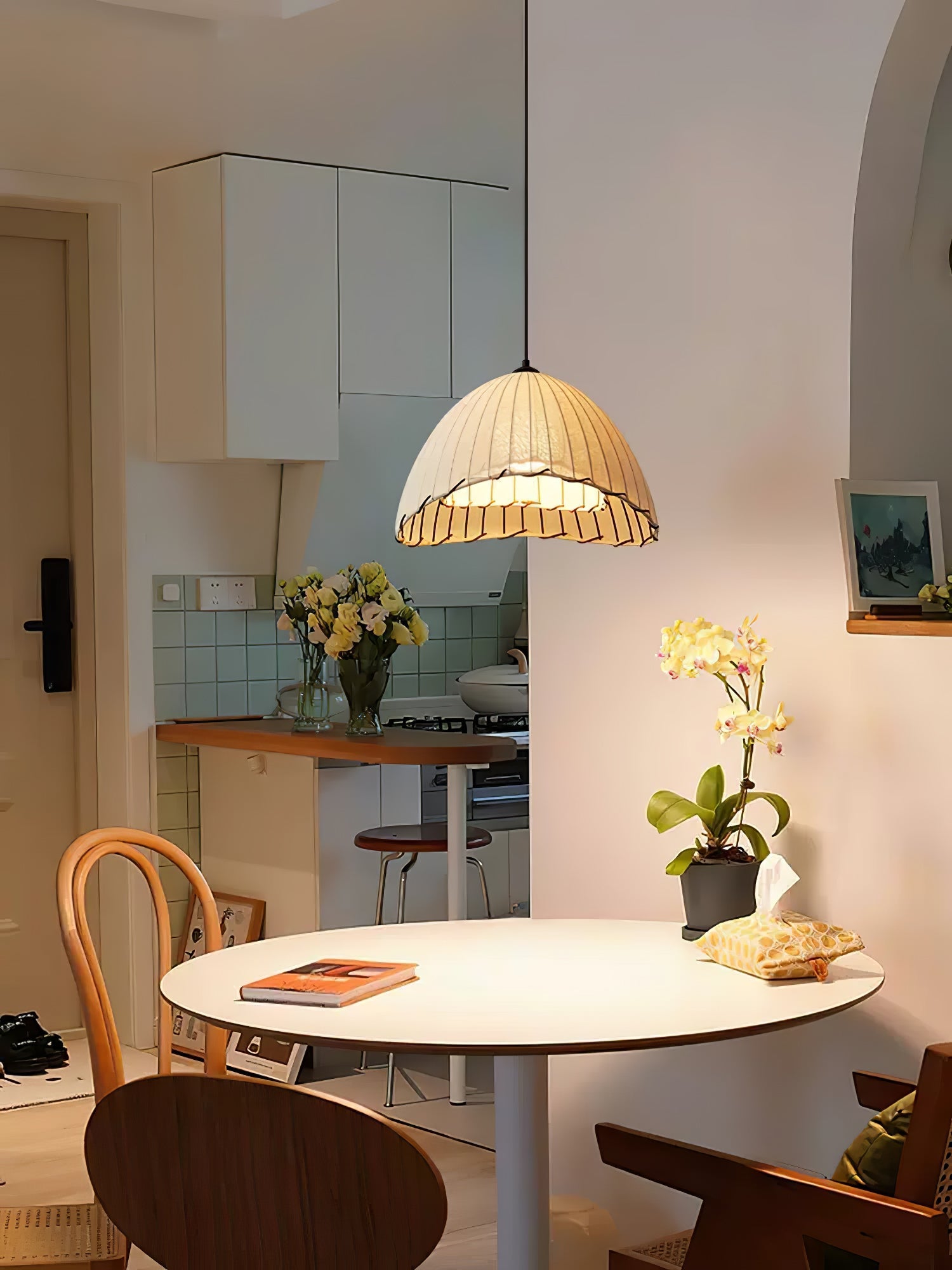 RAVENSCROFT CRYSTAL DROPLET PENDANT LIGHT