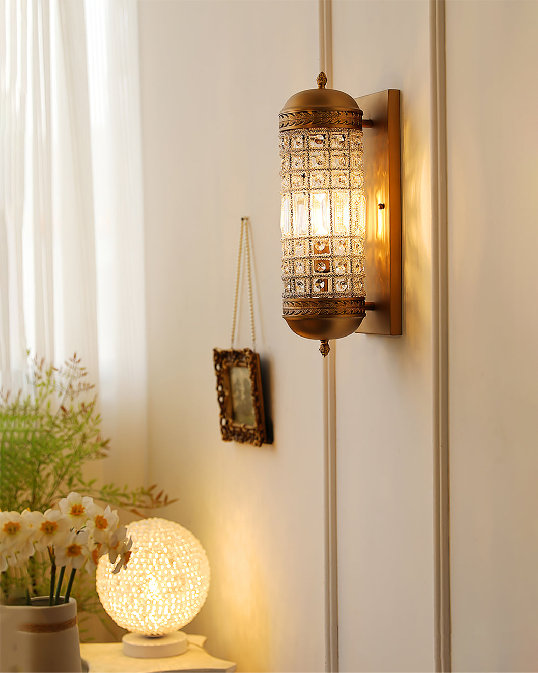 CASABLANCA RUSTIC IRON WALL SCONCE