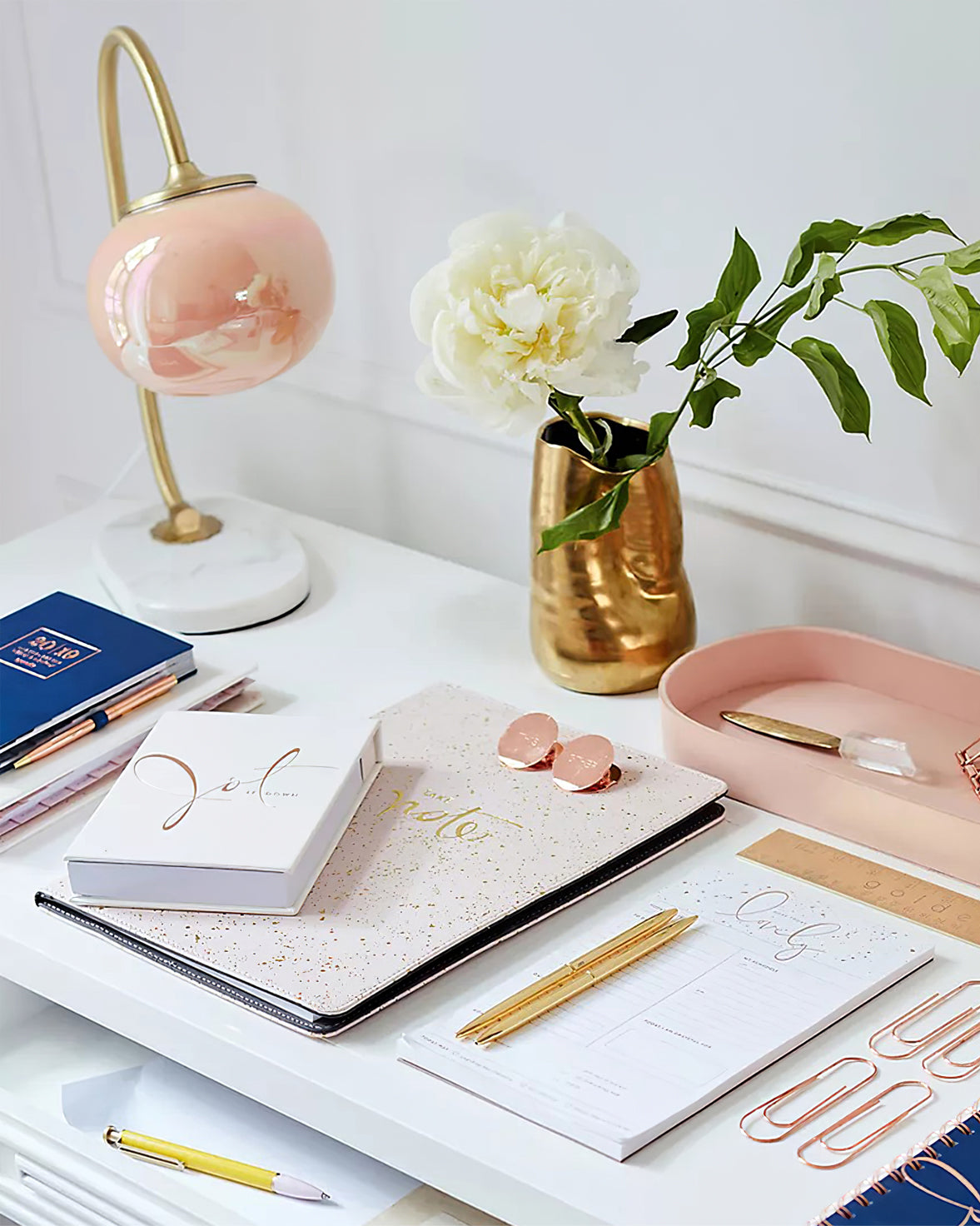 WHIMSY CLOUD SOFT LIGHTING LAMP