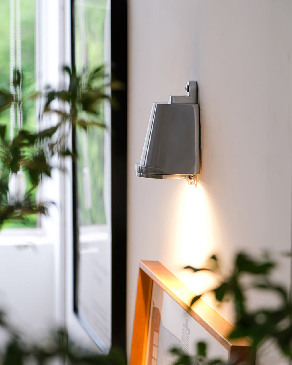 THORNBURY COASTAL BEACON WALL LANTERN
