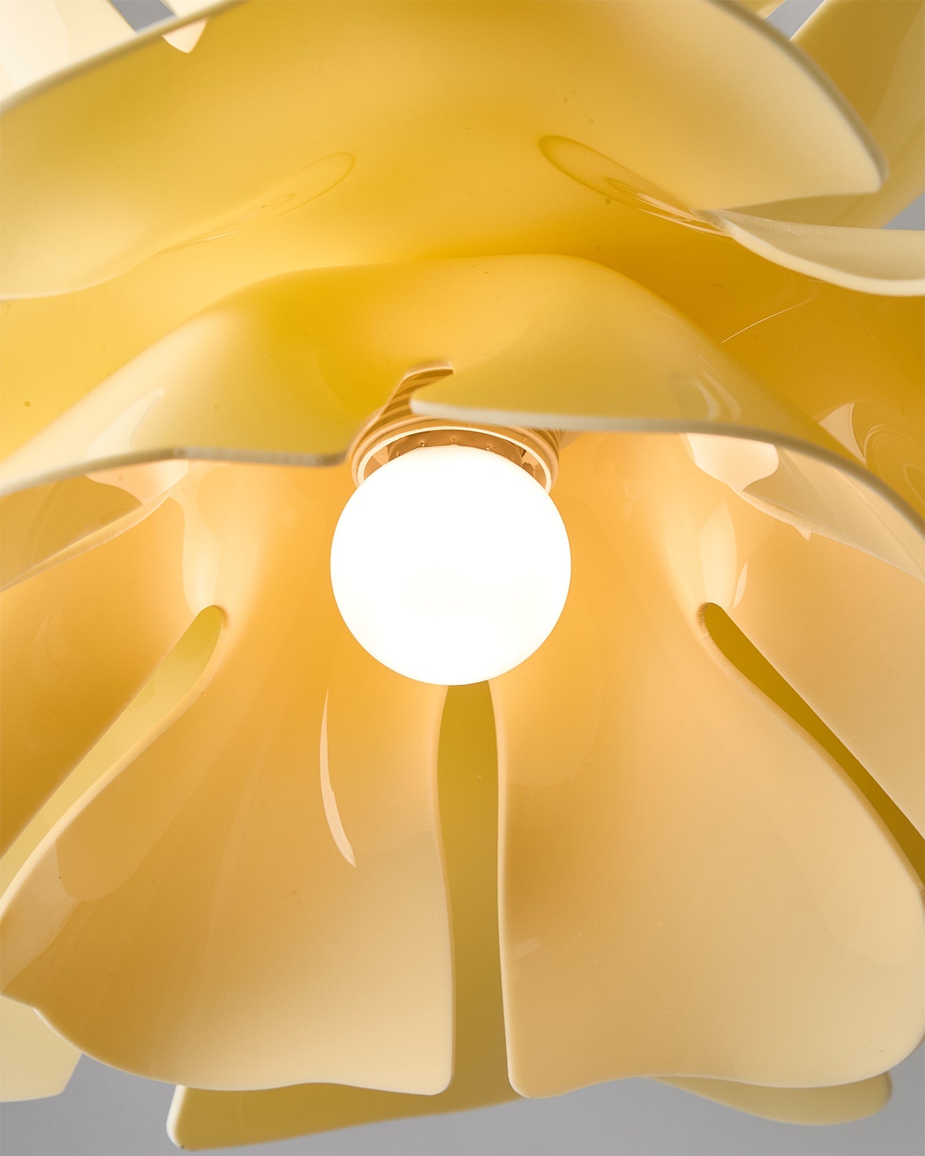 FENWICK HANGING GLOBE ILLUMINATOR