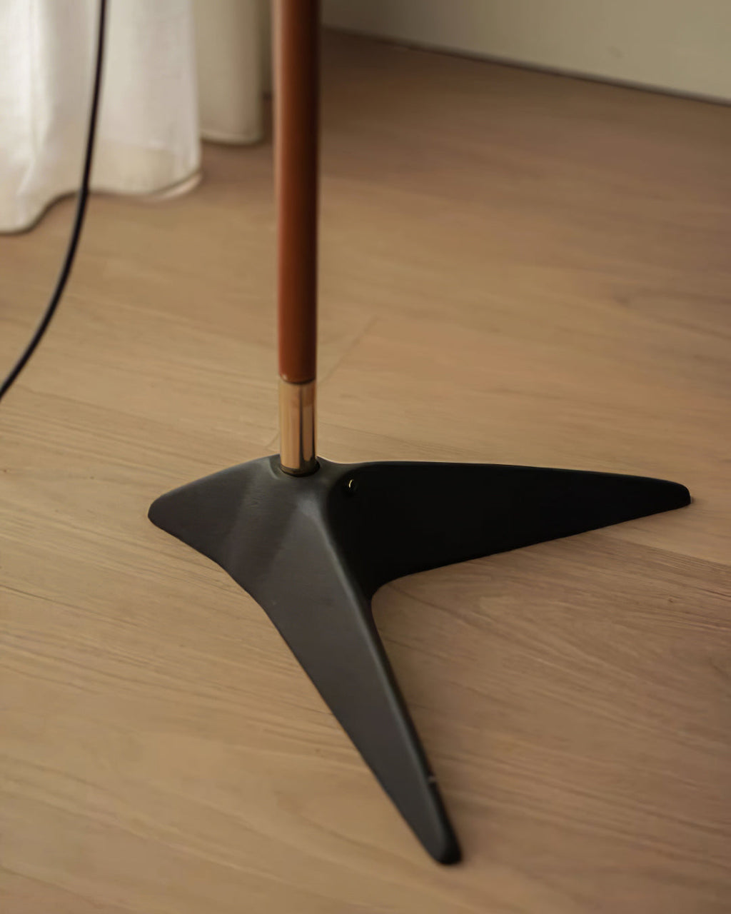 RAVENHALL MID-CENTURY MODERN FLOOR LANTERN