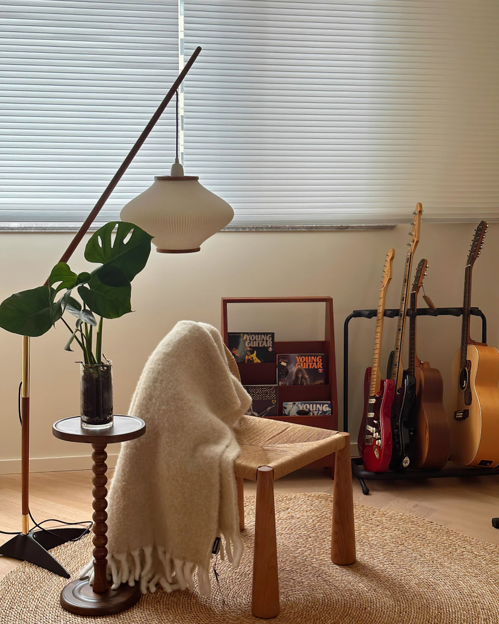 RAVENHALL MID-CENTURY MODERN FLOOR LANTERN