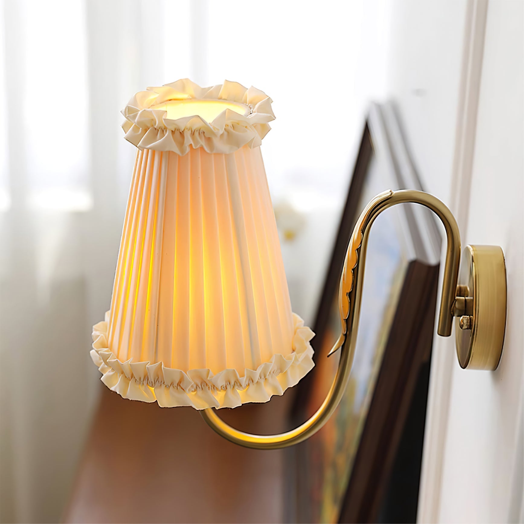 RAVENSHIRE TWIN ARM WALL SCONCE