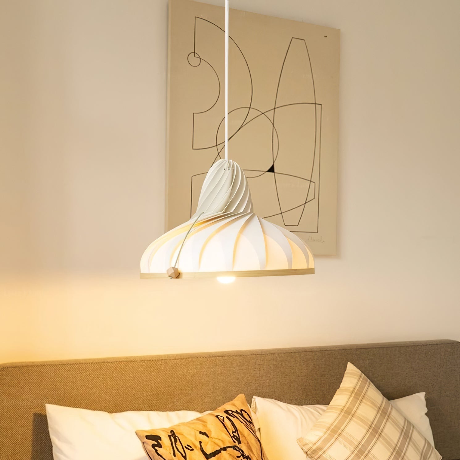 RAVENHALL DOME-STYLE HANGING LAMP