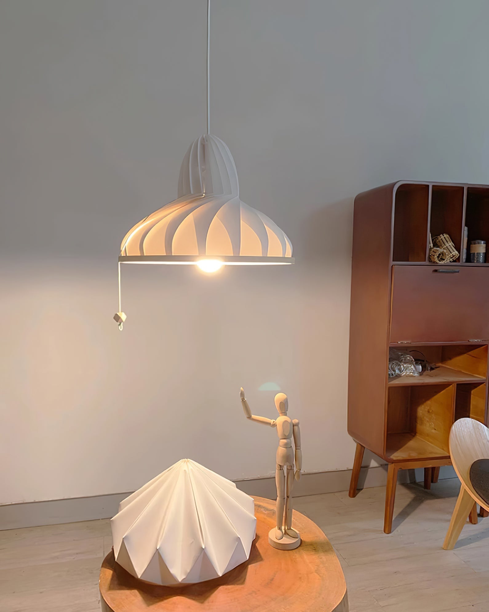 RAVENHALL DOME-STYLE HANGING LAMP