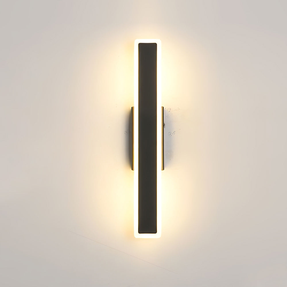 FENWICK GLOWING HORIZON WALL SCONCE