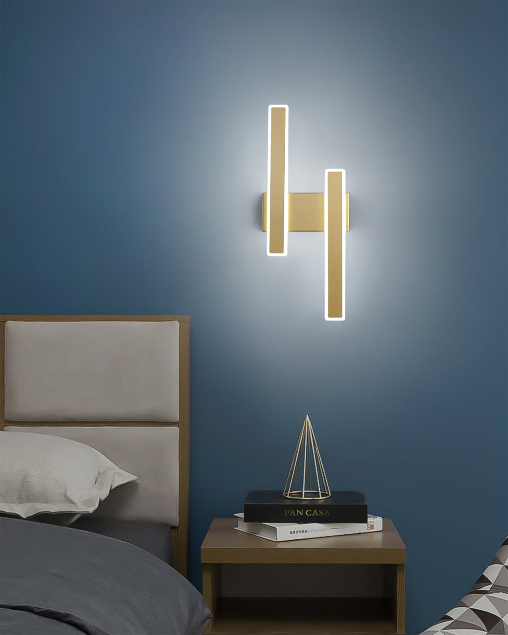 FENWICK GLOWING HORIZON WALL SCONCE