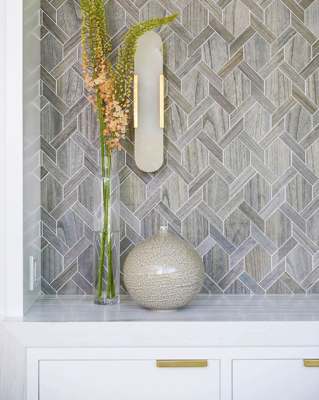 WINTHROP ALABASTER GEOMETRIC SCONCE