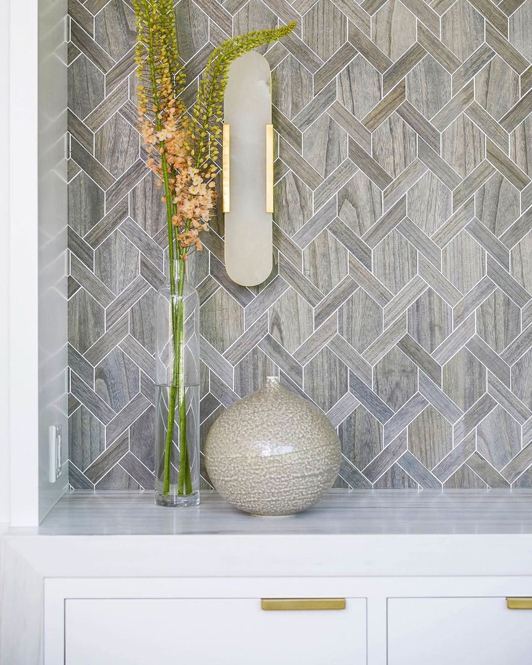 WINTHROP ALABASTER GEOMETRIC SCONCE