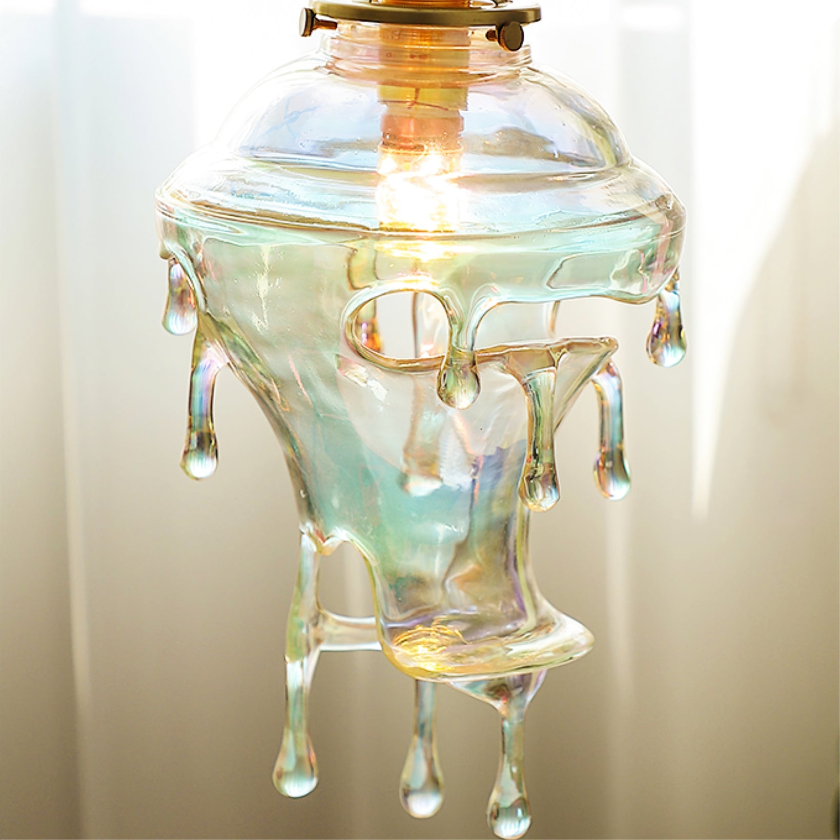 RIVERTIDE AQUA RESIN HANGING LANTERN