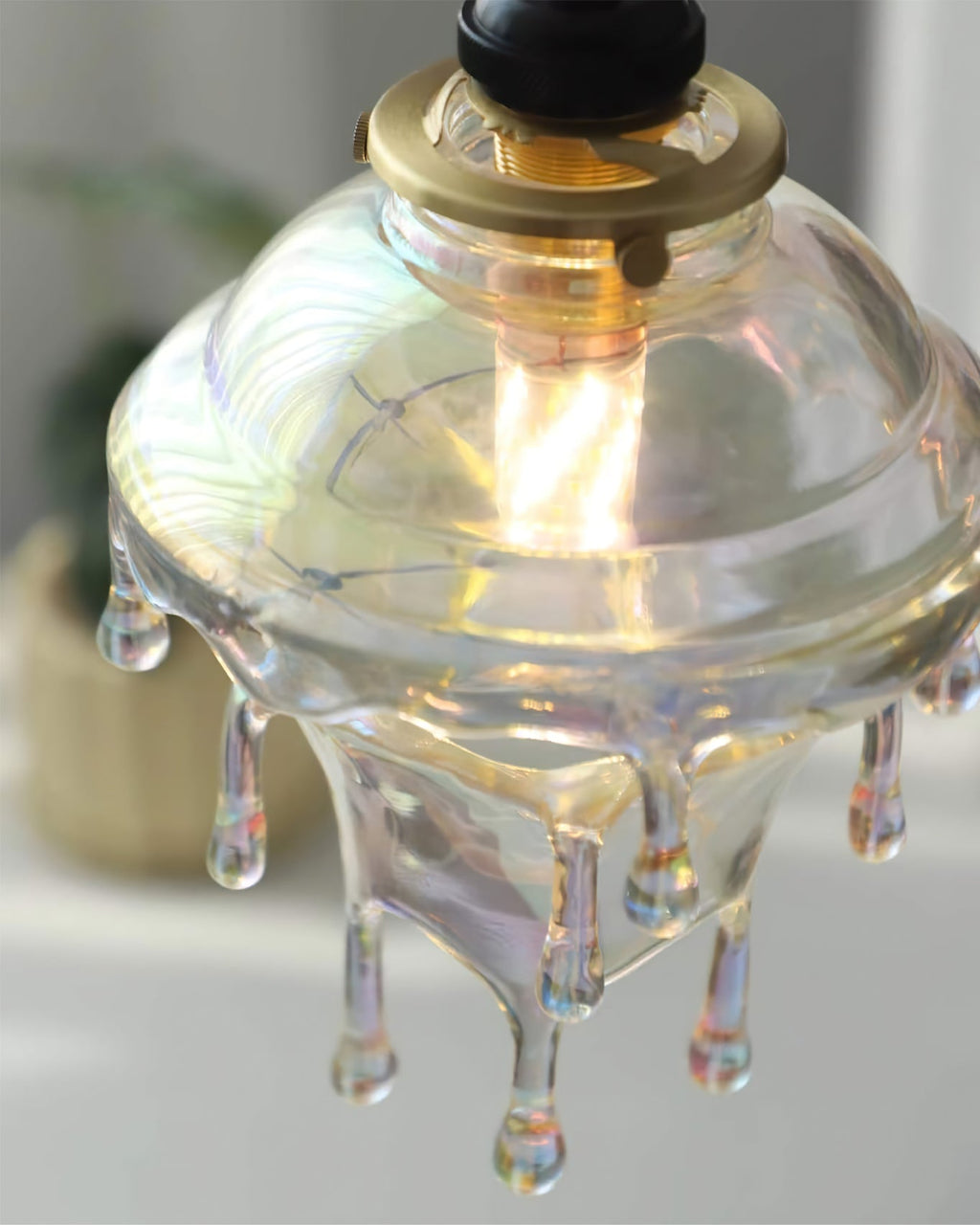 RIVERTIDE AQUA RESIN HANGING LANTERN