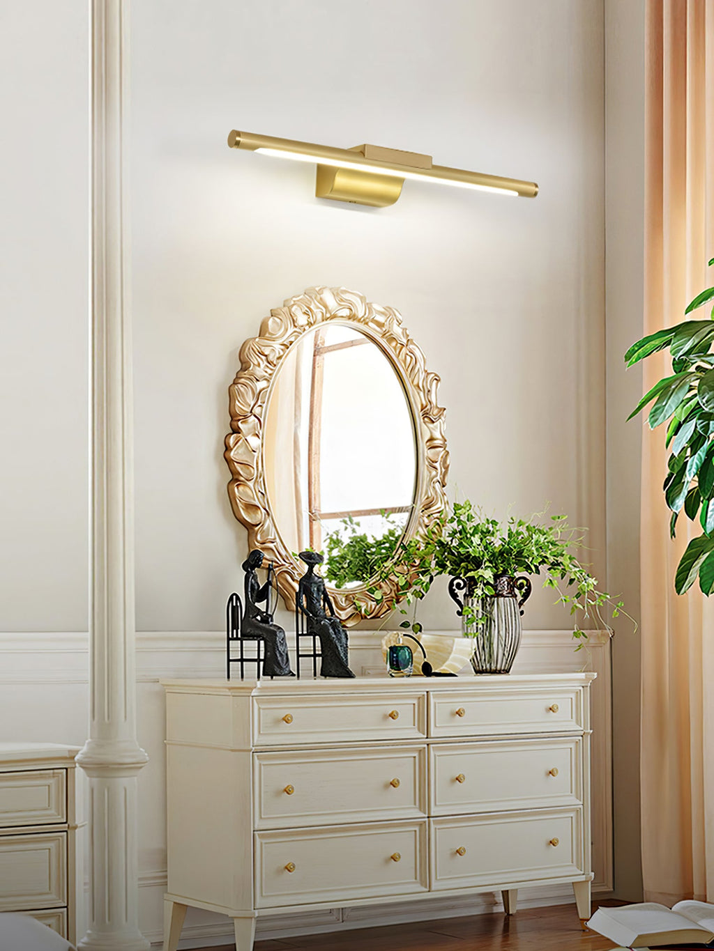 WINTHORPE METALLIC CURVED WALL SCONCE