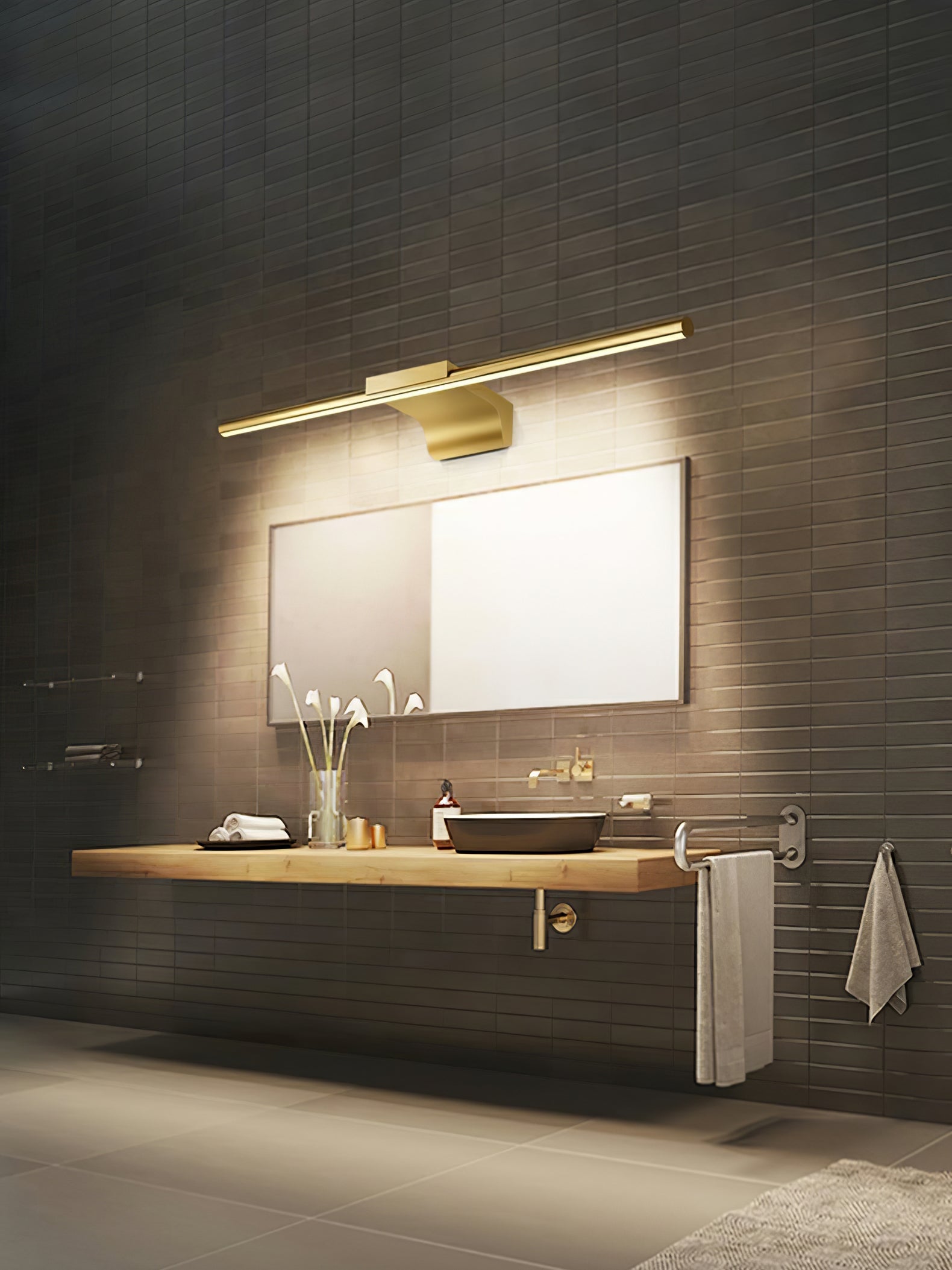 WINTHORPE METALLIC CURVED WALL SCONCE