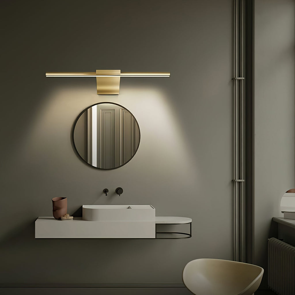 WINTHORPE METALLIC CURVED WALL SCONCE