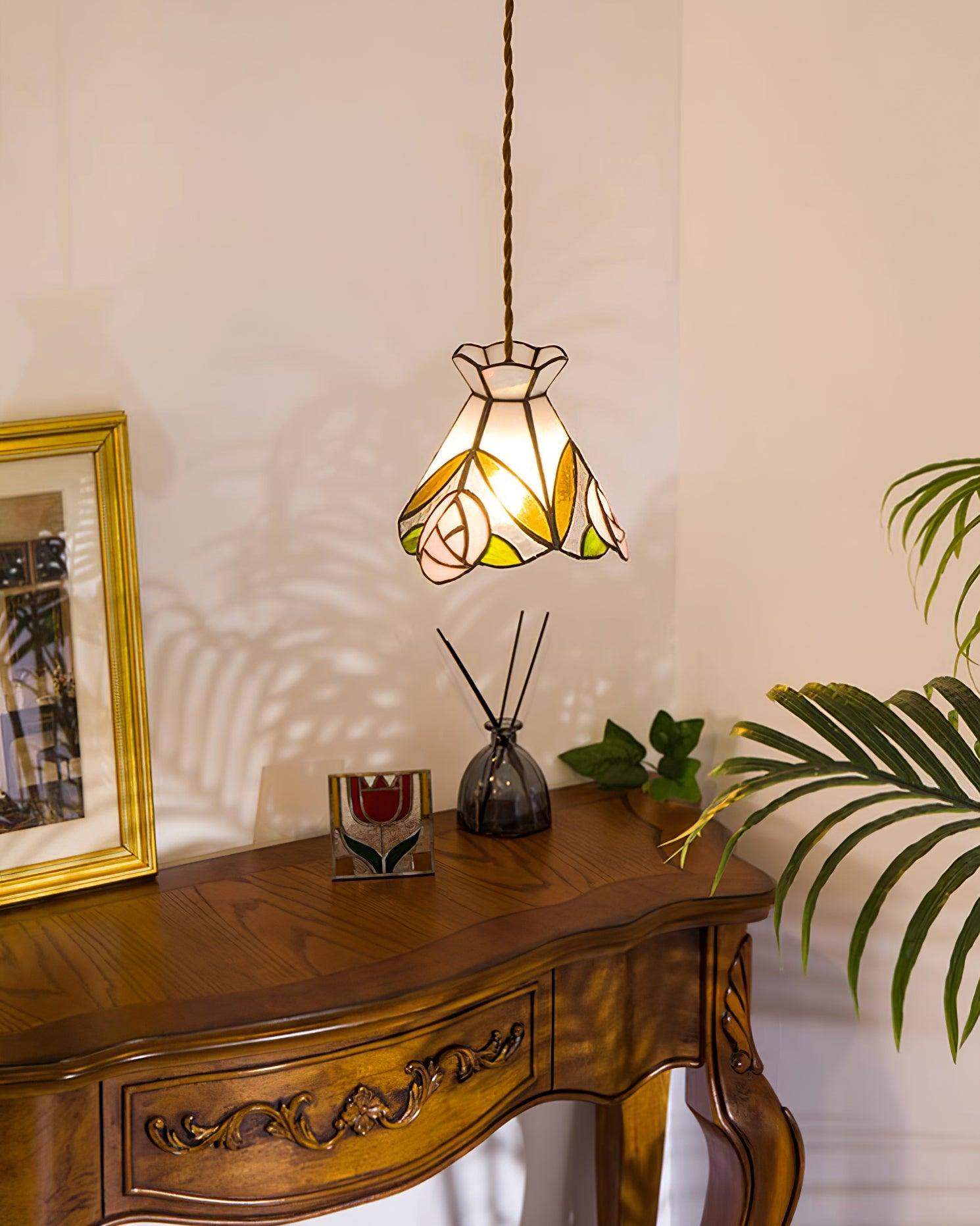 CHARLOTTESVILLE BLOOMING GLASS PENDANT LIGHT