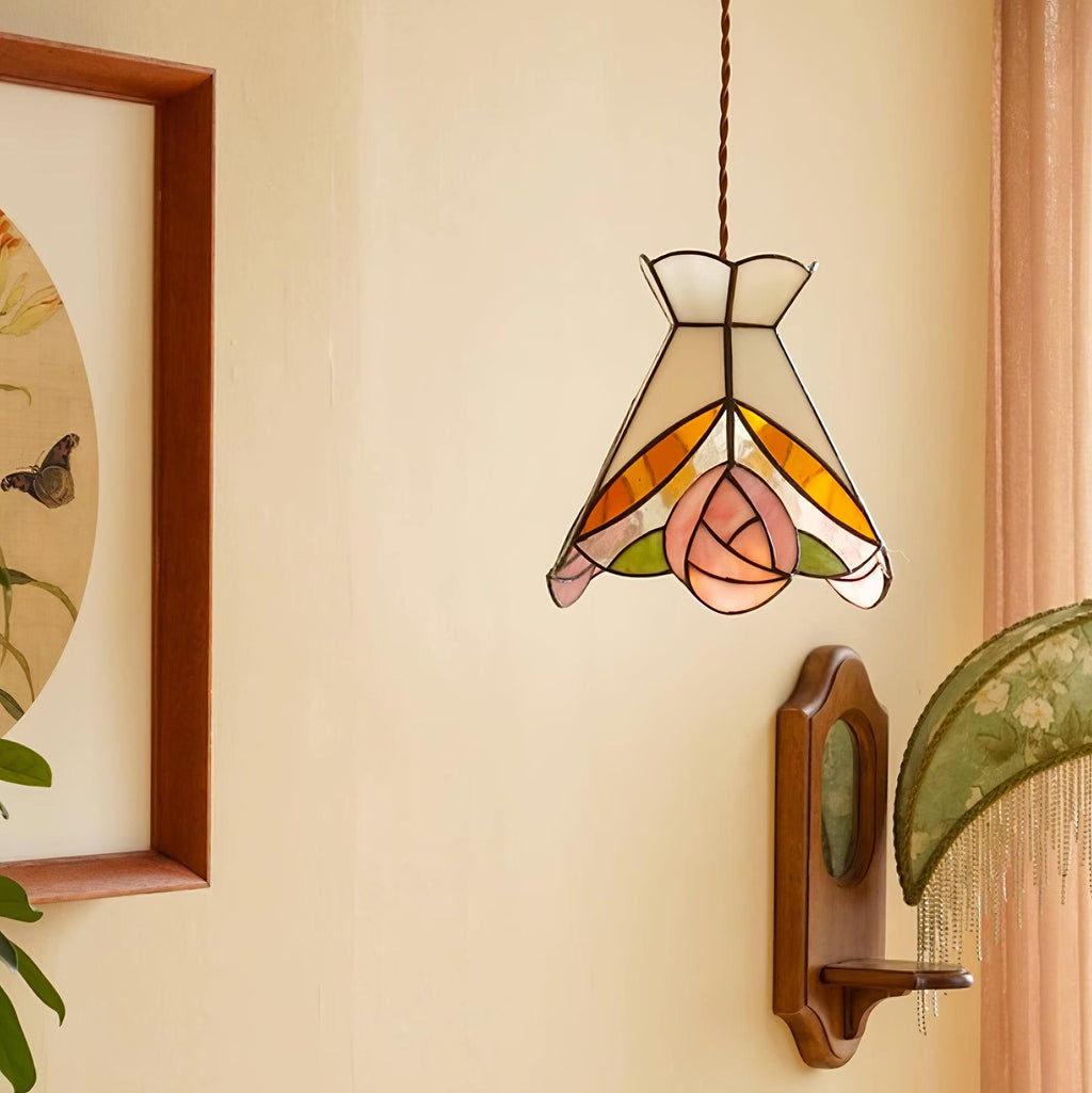 CHARLOTTESVILLE BLOOMING GLASS PENDANT LIGHT