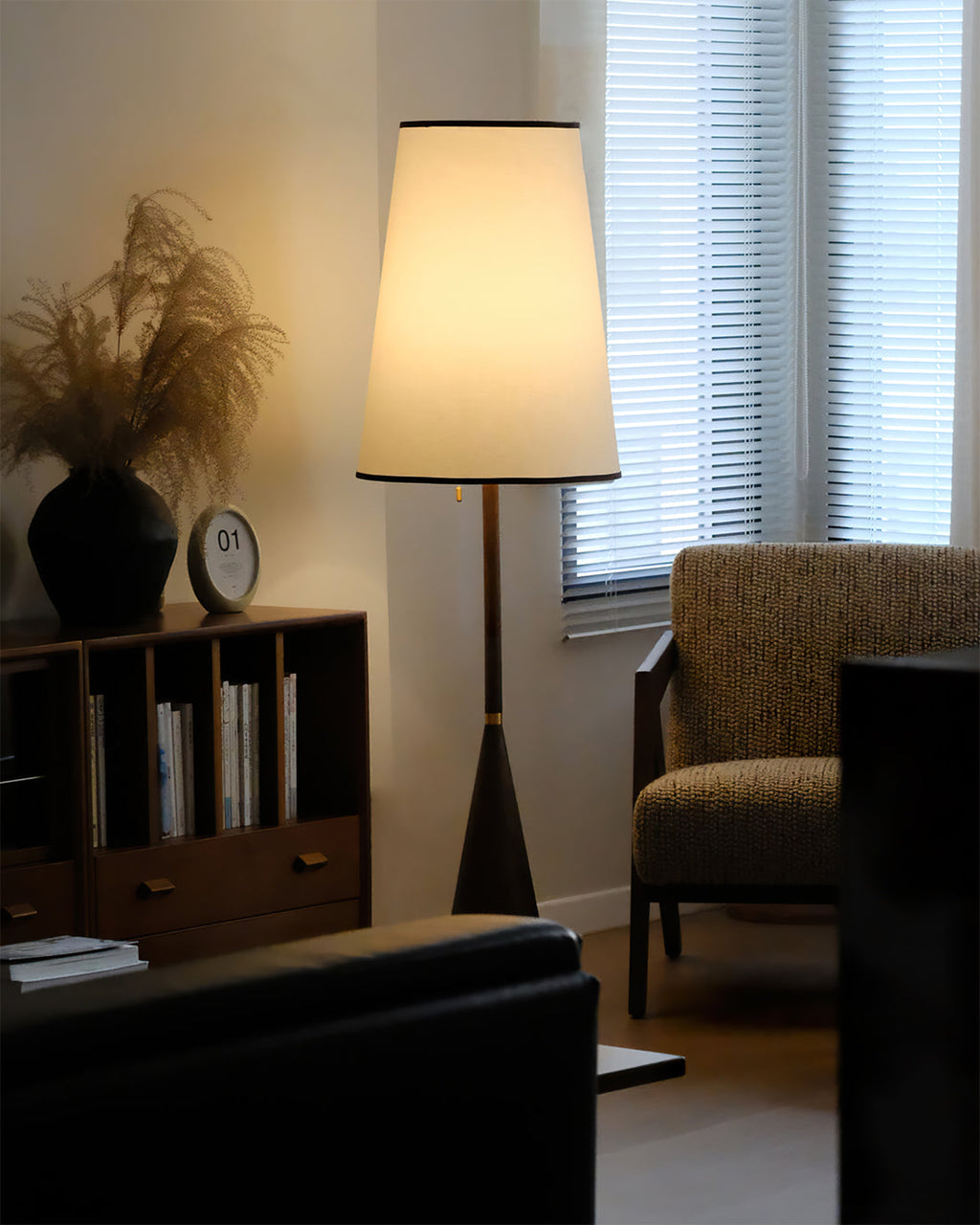RAVENHALL TAPERED LANTERN FLOOR LAMP