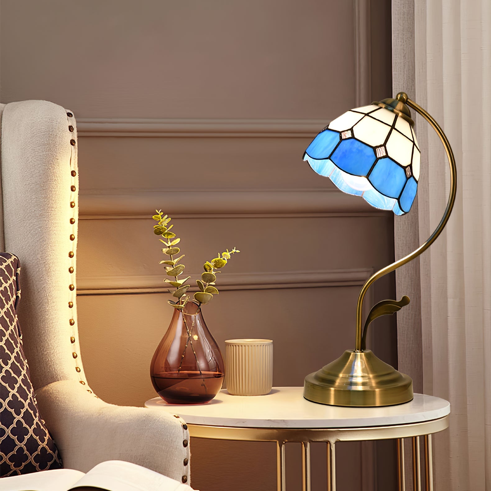 WINDSOR GLOW IRIDESCENT LAMP