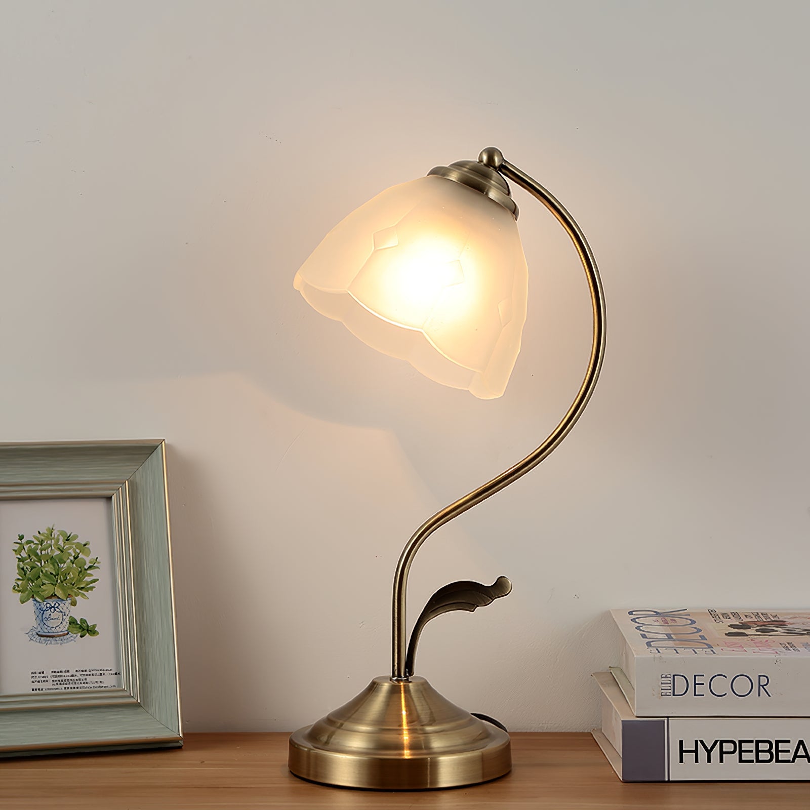 WINDSOR GLOW IRIDESCENT LAMP
