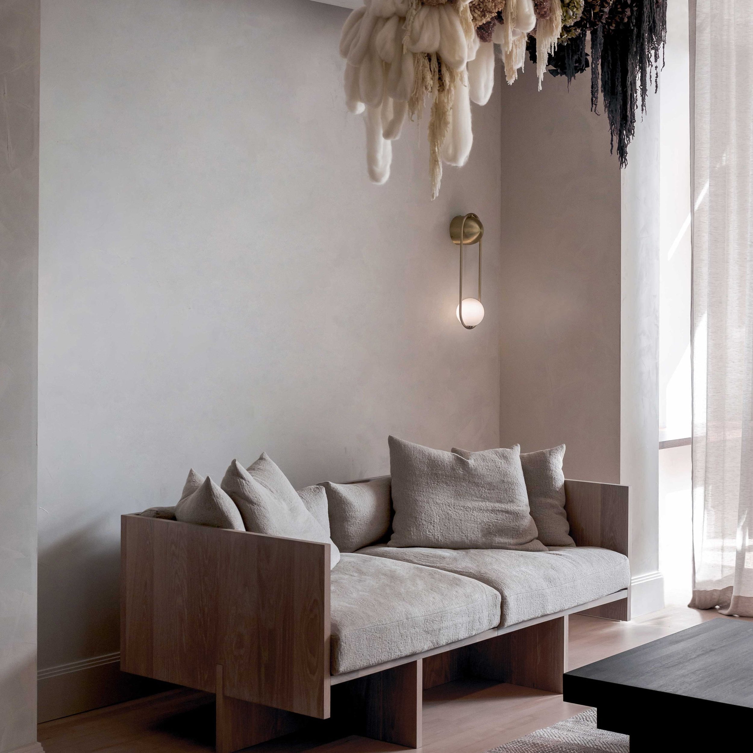RAVENHURST LUMINAIRE WALL SCONCE