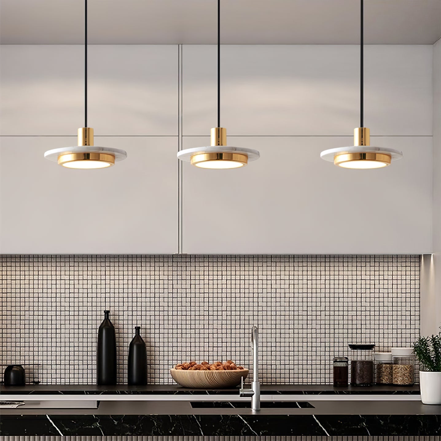 THISTLEDOWN GLASS PENDANT LIGHT